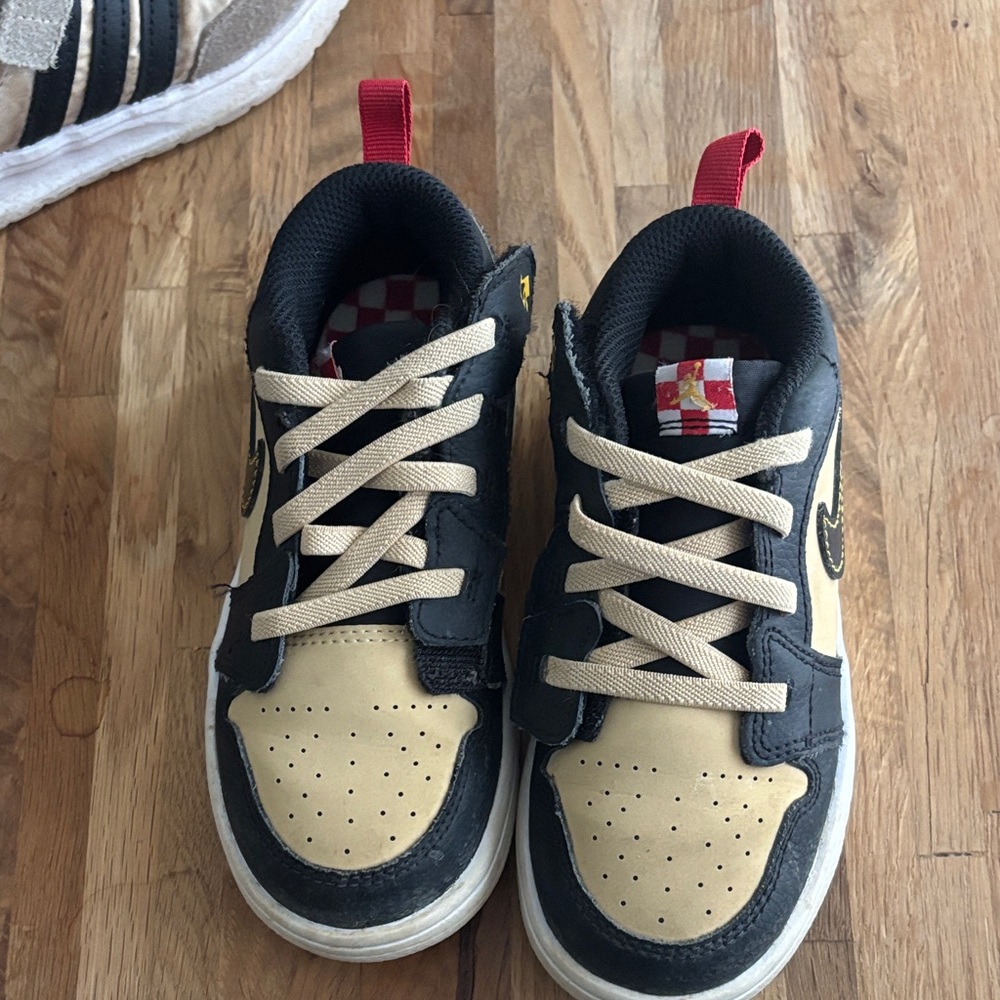 Kids Black and Beige Low-Top Sneakers